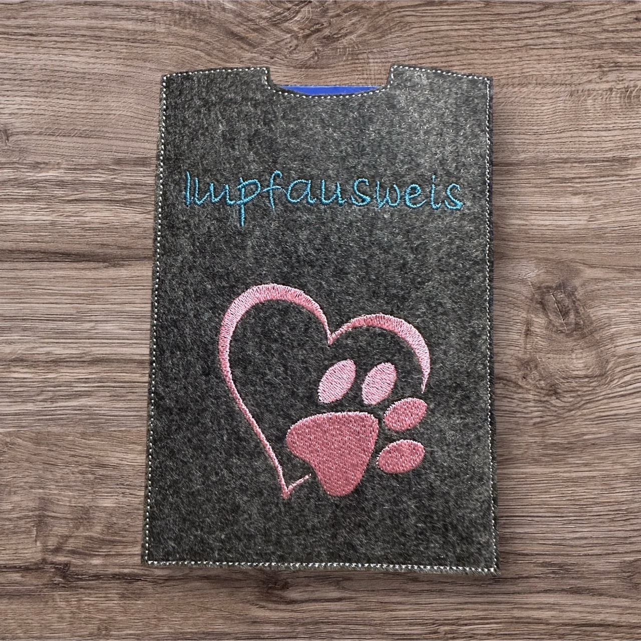 Handgemachte Heimtierausweis/ Impfpass Hüllen unikat – Bild 8